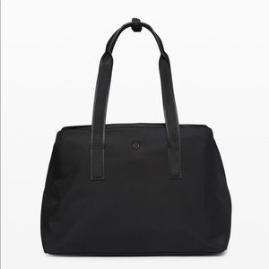 Black “Go Getter” Duffel Gym/Weekender Bag